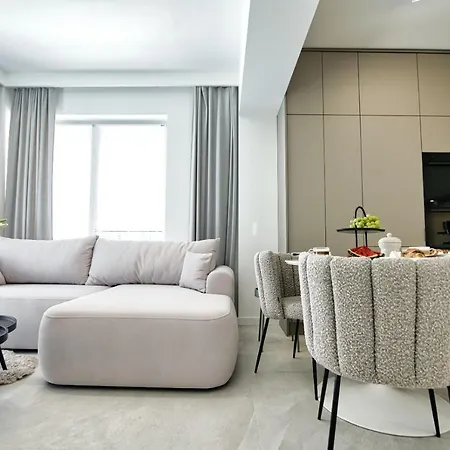 Black Goat 50 Apartment Zator