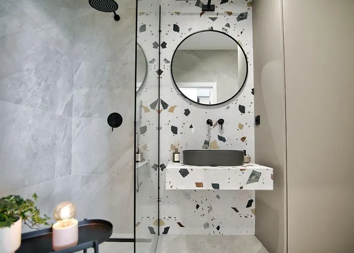 Black Goat 50 アパート ザトル